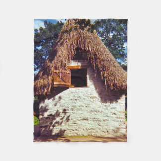 Thatched Tak Hut Fleecefilt