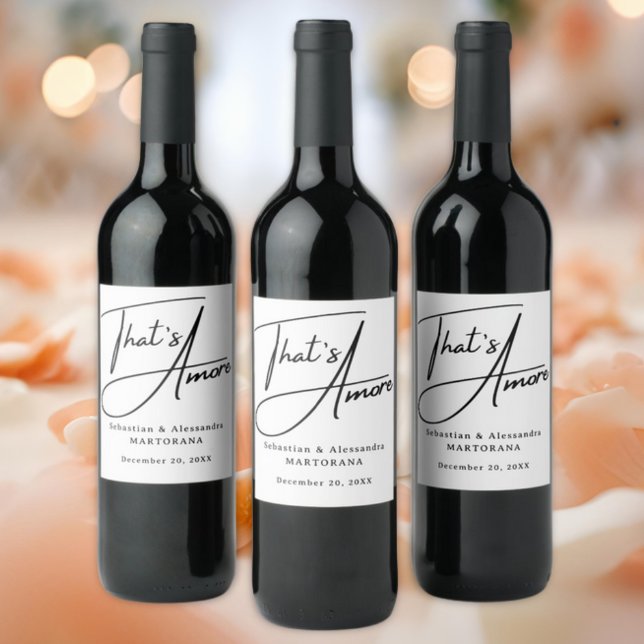 That's Amore! Elegant Black Script Wedding Vinflaska Etikett (That's Amore Elegant Script Wedding, engagement, or anniversary with custom names and date)