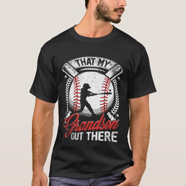 That's My Grandson Out There Baseball Grandma Moth T Shirt (Framsida)