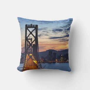 The Bay Bridge från Treasure Island Kudde
