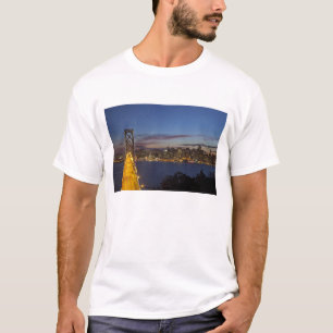 The Bay Bridge från Treasure Island Tee