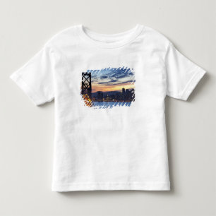 The Bay Bridge från Treasure Island Tee
