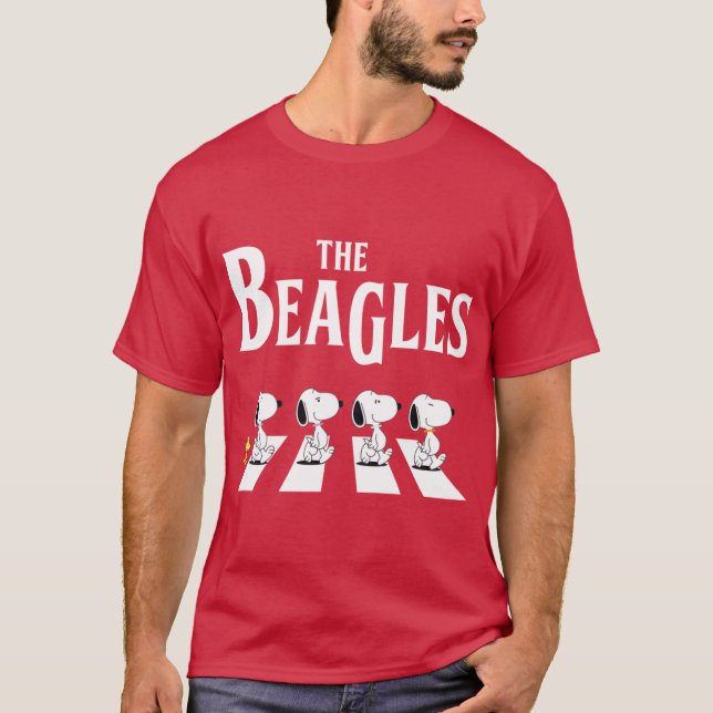 The Beagles Abbey Road Pawty PERFECT GIFT FOR YOU  T Shirt (Framsida)