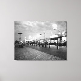 'The Boardwalk at Night' Lindad Canvastryck