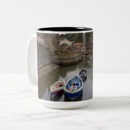 The Calm of Staithes Beck Två-Tonad Mugg