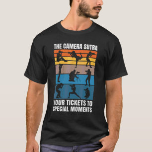 The Camera Sutra - Din Biljett Till Speciella Ögon T Shirt