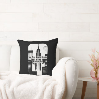 The City Never Sleeps Hustle Skyline Design Kudde
