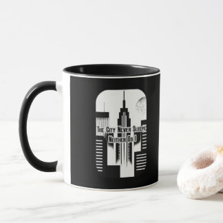 The City Never Sleeps Hustle Skyline Design Mugg