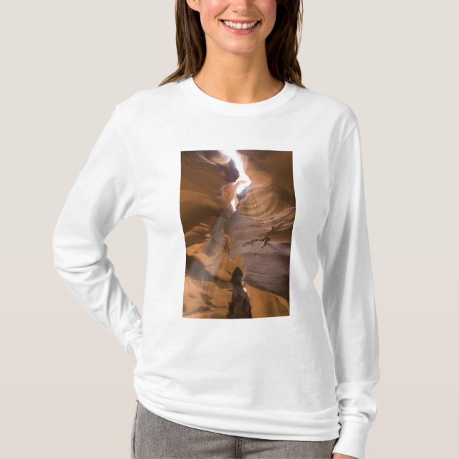 The Corkscrew i Upper Antelope Canyon, Navajo Tee Shirt (Framsida)
