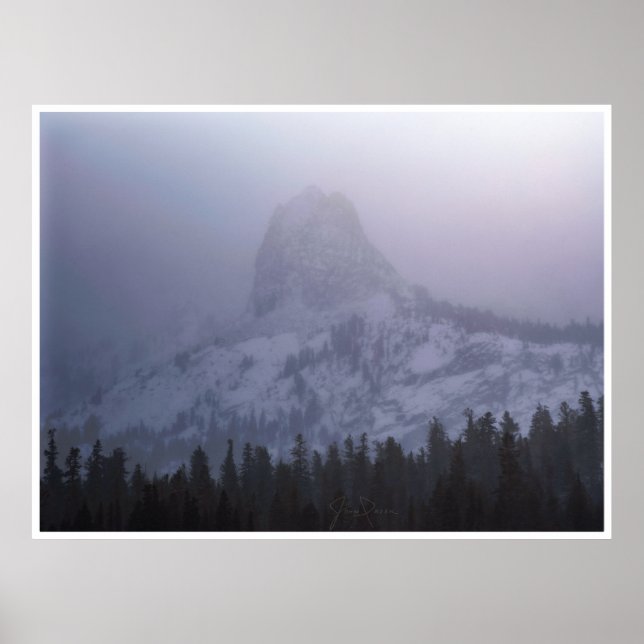 The Crystal Crag Poster (Framsidan)