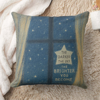 The Darker the Sky Inspirational Moonlight Throw Kudde
