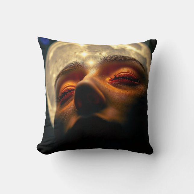 The Dreaming Moon — Celestial Throw Pillow Kudde (Framsida)