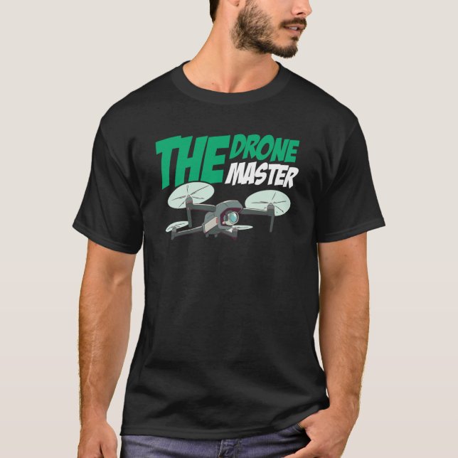 The Drone Master Drone Flying Quadcopter RC Pilot  T Shirt (Framsida)