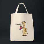 The "Everything Finder" Giraffe Canvas Tote Bag Tygkasse<br><div class="desc">Because we all know everything ends up at the bottom of a tote bag eventually. Carry your essentials (and your found treasures) in style. Eco-friendly,  aesthetic,  and speaks the truth about the daily struggle. Your new go-to bag for the gym,  grocery store,  or campus.</div>