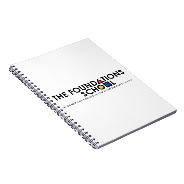 The Foundations School vid CCE Notebook Anteckningsbok (Högra Sidan)