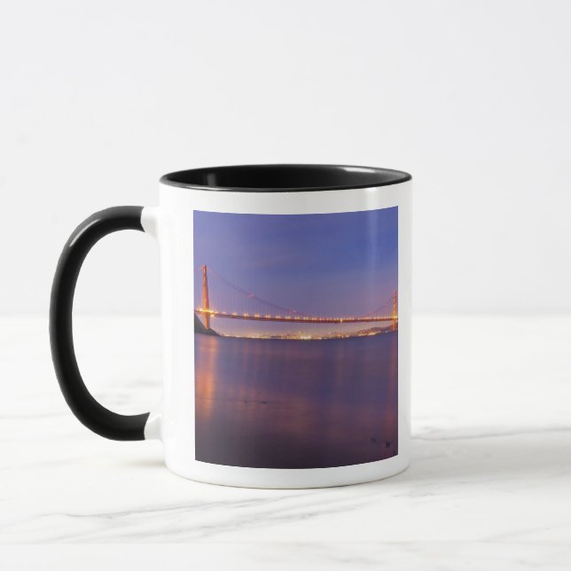 The Golden Gate Bridge i skymningen från Kirby Cov Mugg (Vänster)