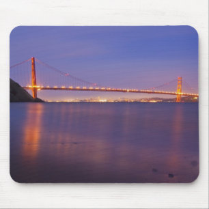 The Golden Gate Bridge i skymningen från Kirby Cov Musmatta