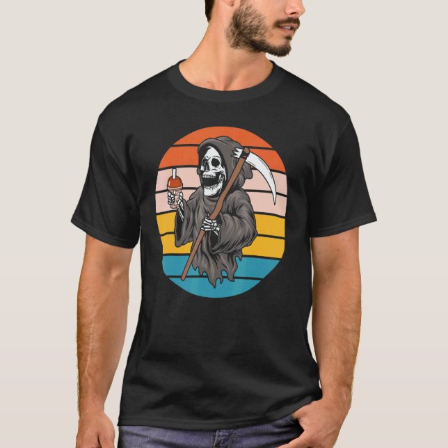 The Grim Reaper Skeleton Skull Death Scythe Grunge T Shirt (Framsida)