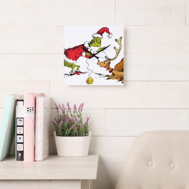 The Grinch Prepares Max the Reindeer Fyrkantig Klocka (Läsesal)