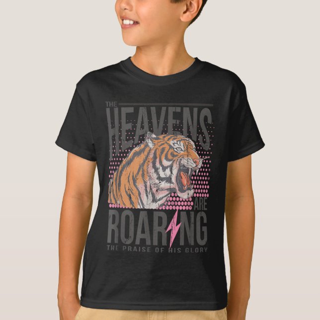 The Heavens Are Roaring, Psalm 19_1 Bible Verse  T Shirt (Framsida)