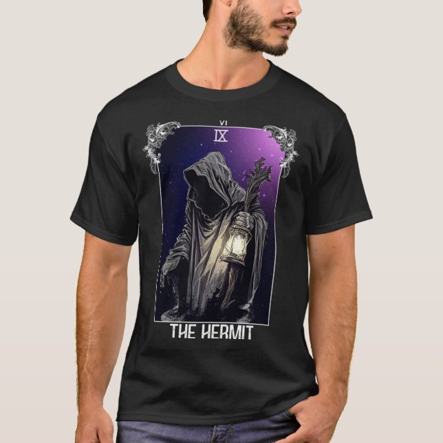 The Hermit Tarot Card Gothic Halloween Grim Reaper T Shirt (Framsida)
