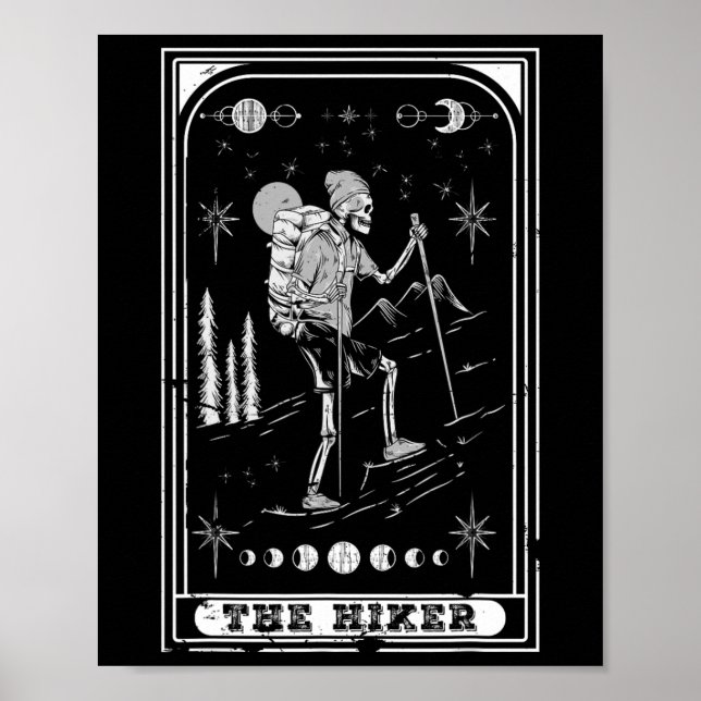 The Hiking Goth Skeleton Tarot Card Natur Hallowee Poster (Framsidan)