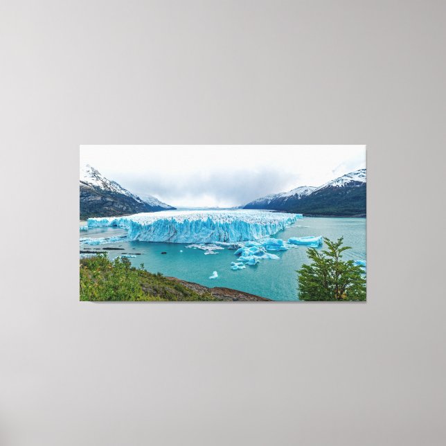 The impressive Perito Moreno Glacier Canvastryck (Framsida)