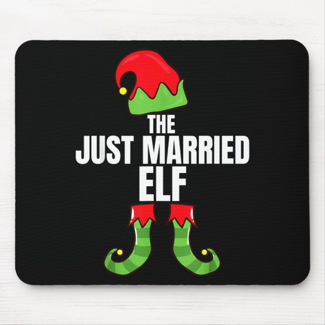 The Just Married Elf Matching Family Christmas Gro Musmatta (Framsidan)