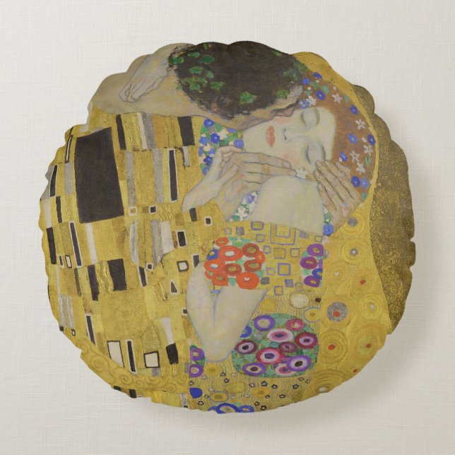 The Kiss, Art Nouveau Oil Painting, Gustav Klimt Rund Kudde (Framsidan)