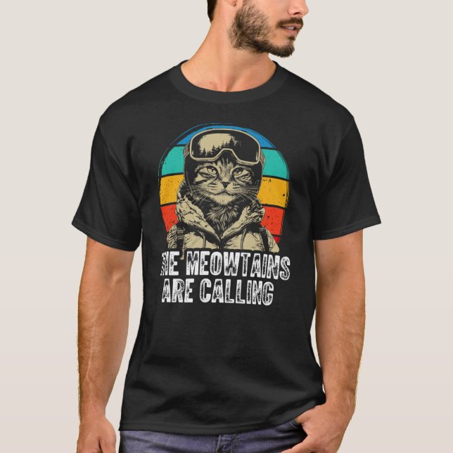 The meowtains are calling Cat Snowboard Ski Kids M T Shirt (Framsida)