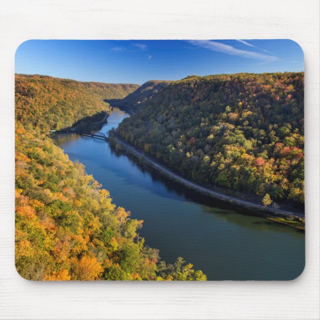 The New River Gorge vid Hawks Nest State Park Musmatta (Framsidan)
