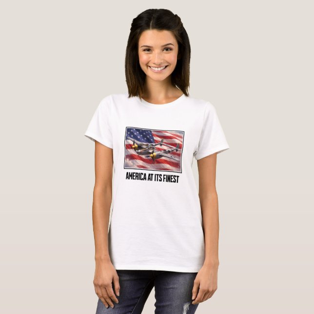 The P-38 Lightning - America at its Finest T Shirt (Hel framsida)