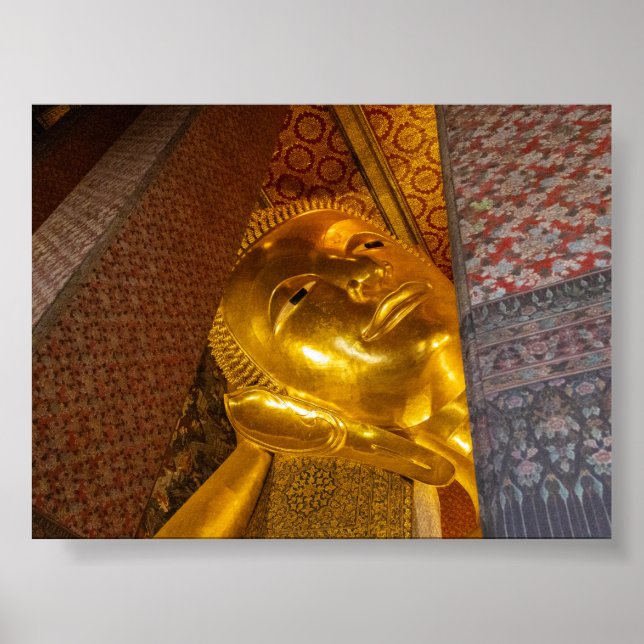 The Reclining Buddah in Bangkok Poster (Framsidan)