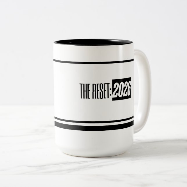 The Reset 2026 Minimal Svart & Vit Två-Ton Två-Tonad Mugg (Framsida höger)