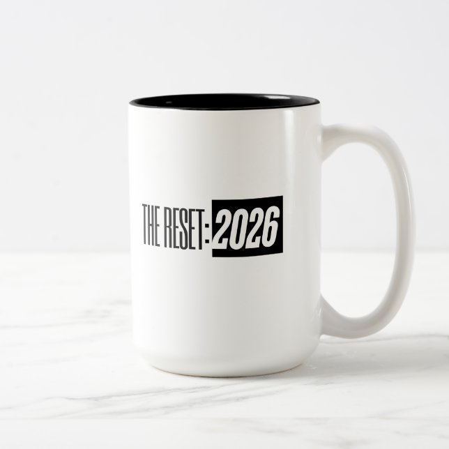 The Reset 2026 — Modern minimalistisk typografi Två-Tonad Mugg (Höger)