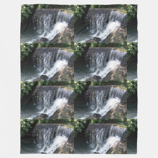 The River Falls Blanket Fleecefilt (Framsidan)