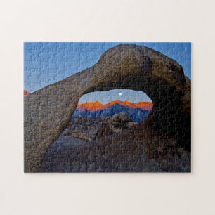 The Scenic Alabama Hills Nestled Pussel