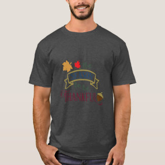 The season to be thankful Funny Fall Design Oversi T Shirt