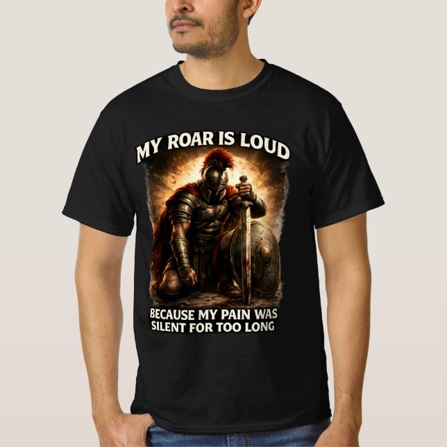 The Silent Warrior: Resilience and Strength  T Shirt (Framsida)