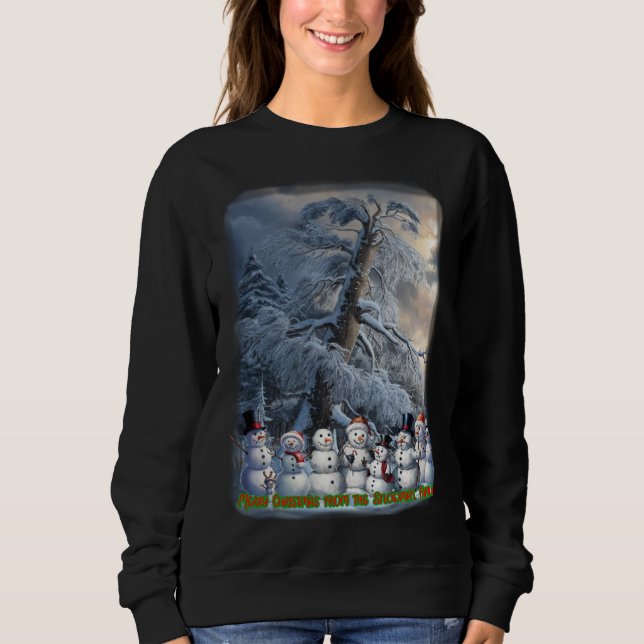 The Snowman Family wish you a Merry Christmas on   T Shirt (Framsida)