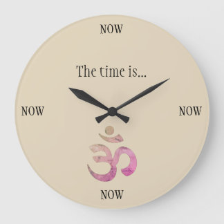 The Time is Now Clock Stor Klocka