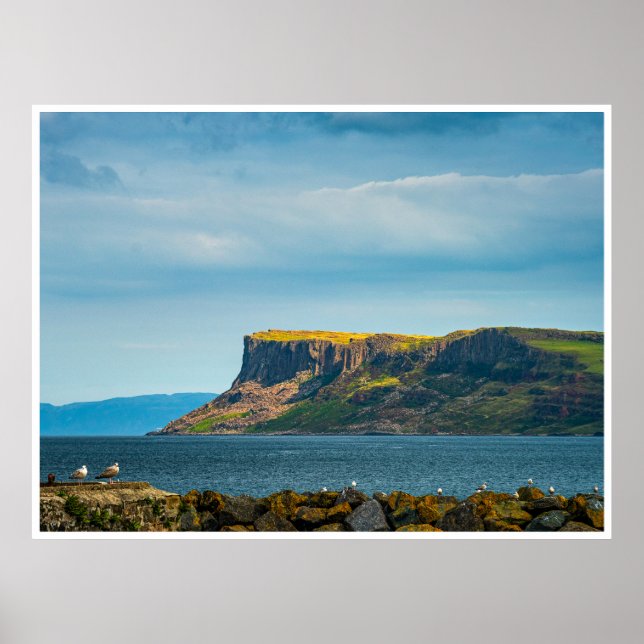 The Towering Bastion of Fair Head Poster (Framsidan)