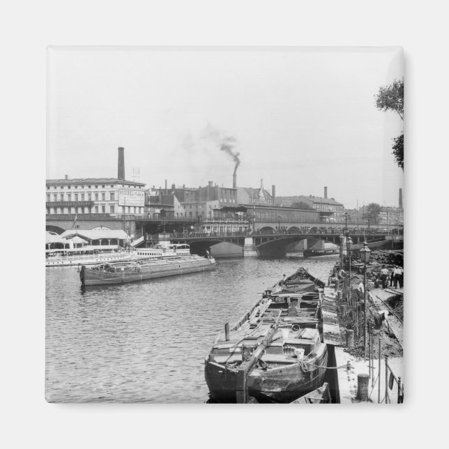 The View of the River Spree, Berlin, c.1910 Magnet (Framsidan)