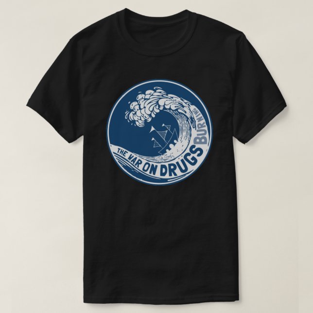 The War On Drugs Essential T-Shirt (Design framsida)