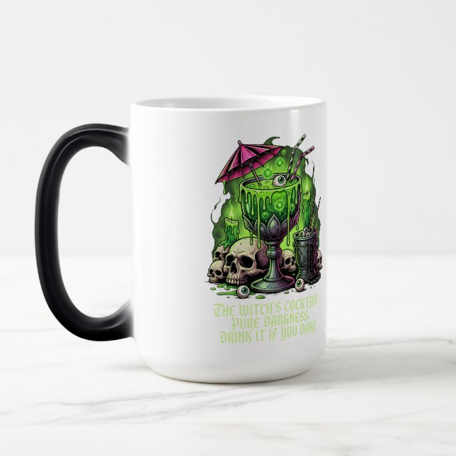 The Witch’s Cocktail – Dark Fantasy Drink Magisk Mugg (Vänster)