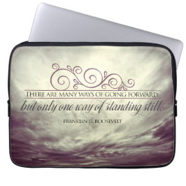 Theodore Roosevelt Inspirational Quote "Stående" Laptop Fodral