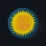 THEY/THEM Pronouns Sunshine Pride Handlettered Knapp<br><div class="desc">Anpassa med den här coolan. Gör en underbar gåva! Du kan anpassa den och även lägga till text. Kolla min butik för mycket mer färg och mönster! Säg till om du vill ha nåt anpassningsbar också.</div>