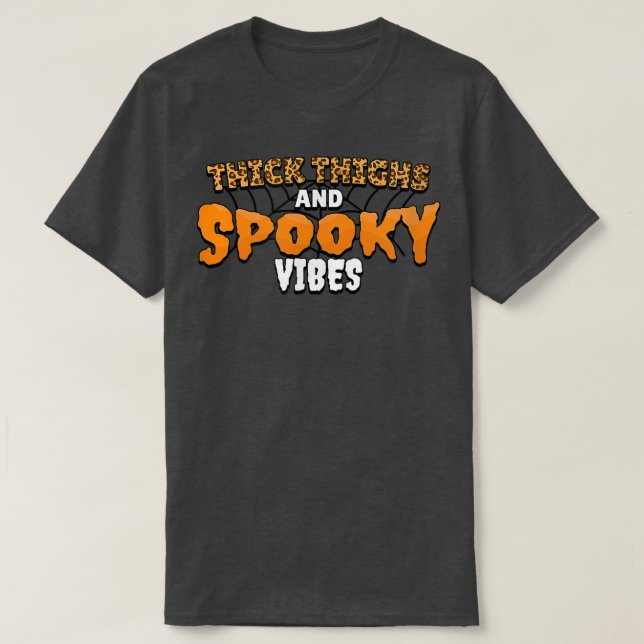 Thick Thighs Spooky Vibes Leopard Cheetah Funny Ha T Shirt (Design framsida)