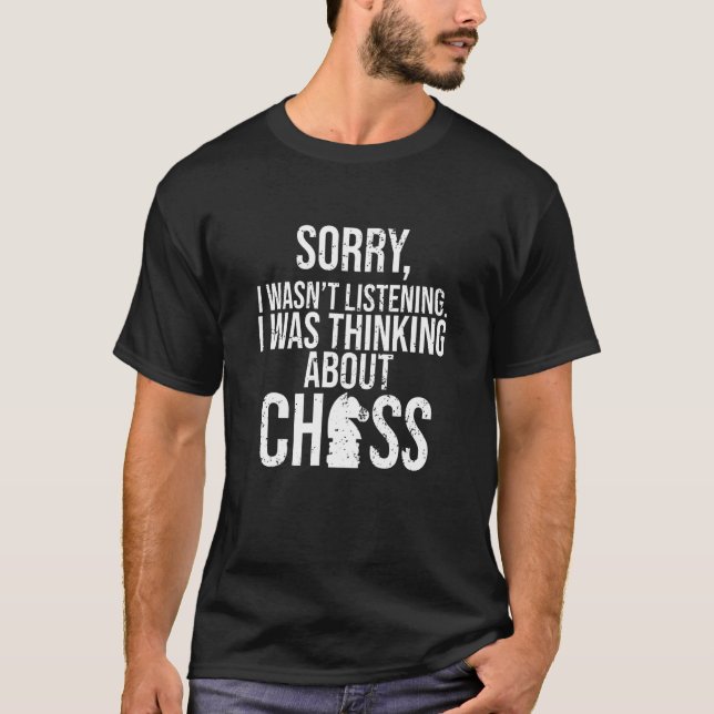 Thinking About Chess Player Expert Coach Sports Gr T Shirt (Framsida)
