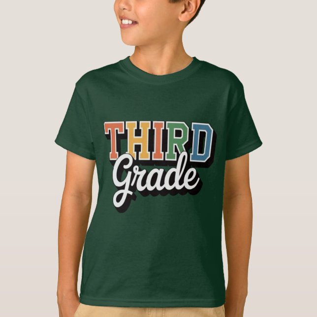 Third Grade – Colorful Back to School Design T Shirt (Framsida)